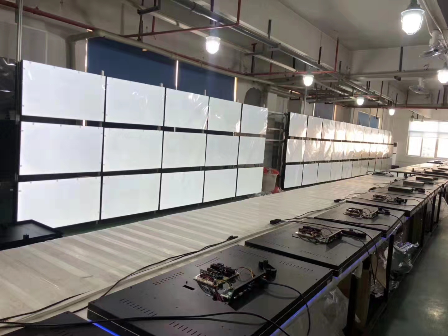 液晶拼接屏-工厂实拍